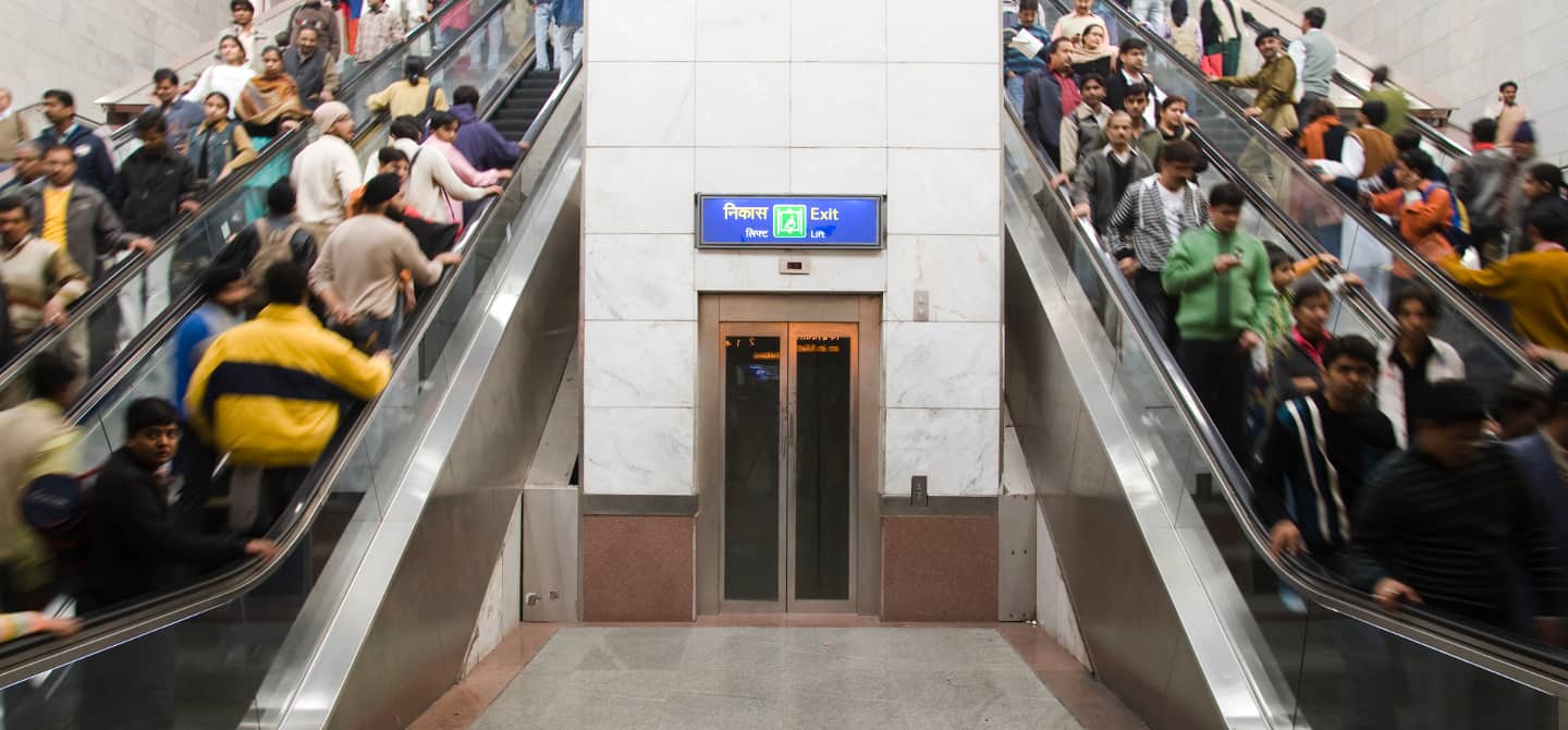 img_escalatorfullreplacementhero_1440x670