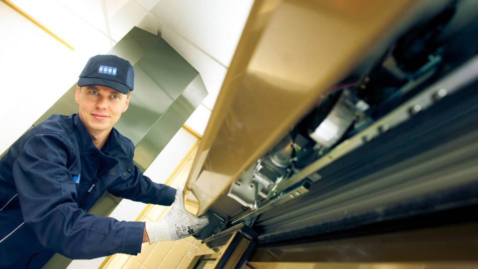 img_doors_are your doors safe_related topics_951x535